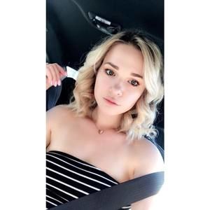 Meet your Posher, Rebecca